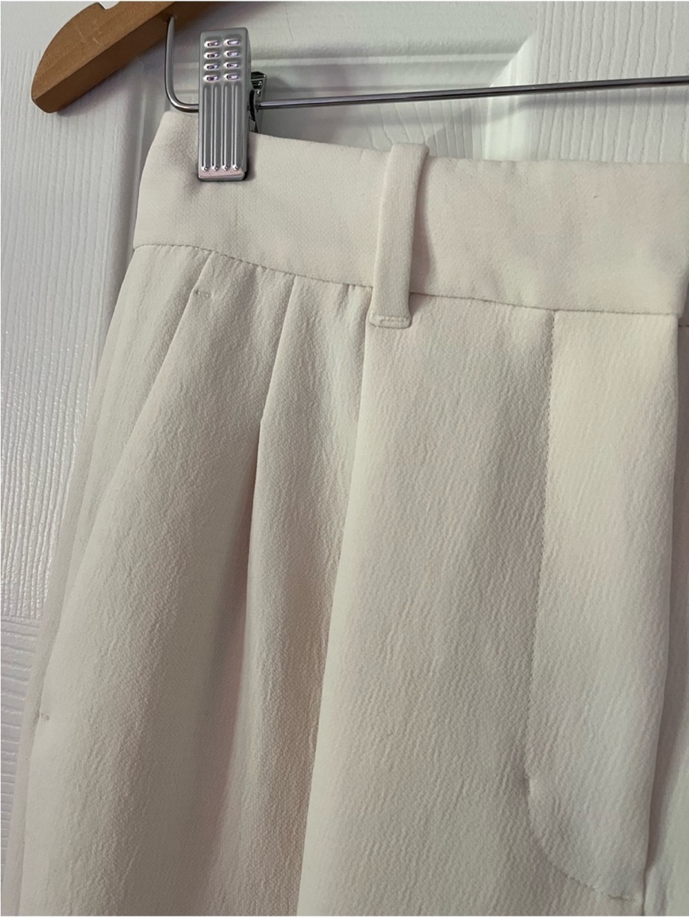 Wilfred The Effortless Pant Light Birch - Picture 3 of 5